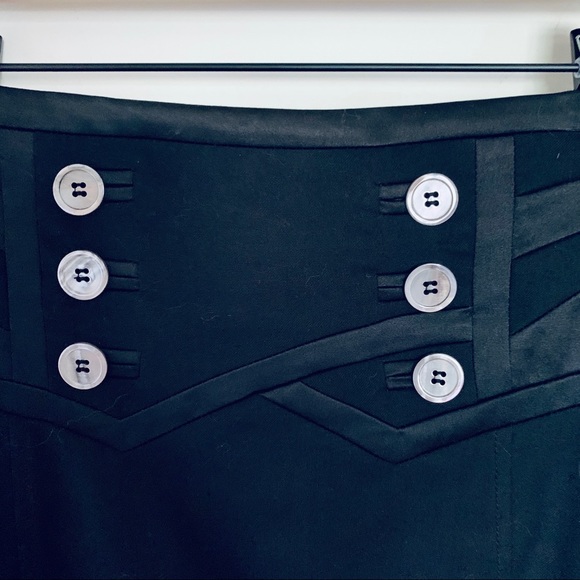 Alberto Makali High-Waisted Pencil Skirt - Picture 2 of 7